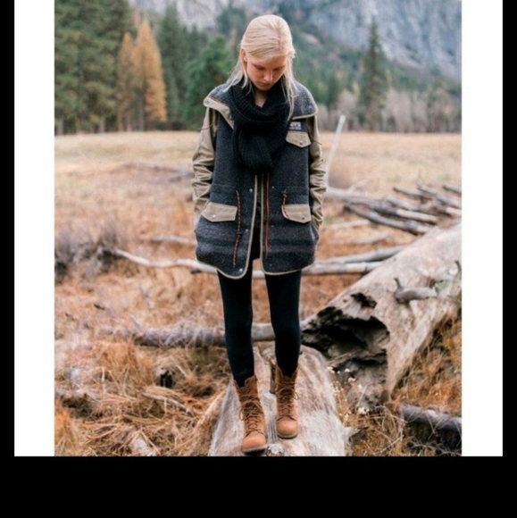 Patagonia Jackets & Blazers - Patagonia reclaimed wool parka small